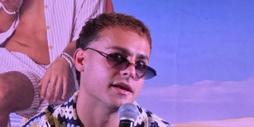 Concepto Daaz Resort con ambientación de playa en concierto