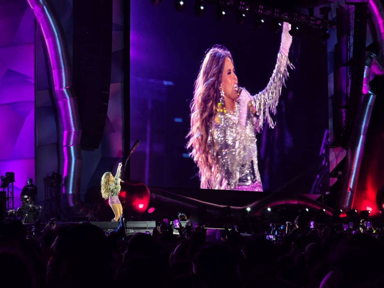 Gloria Trevi brilla en el cierre del Tecate Emblema 2026