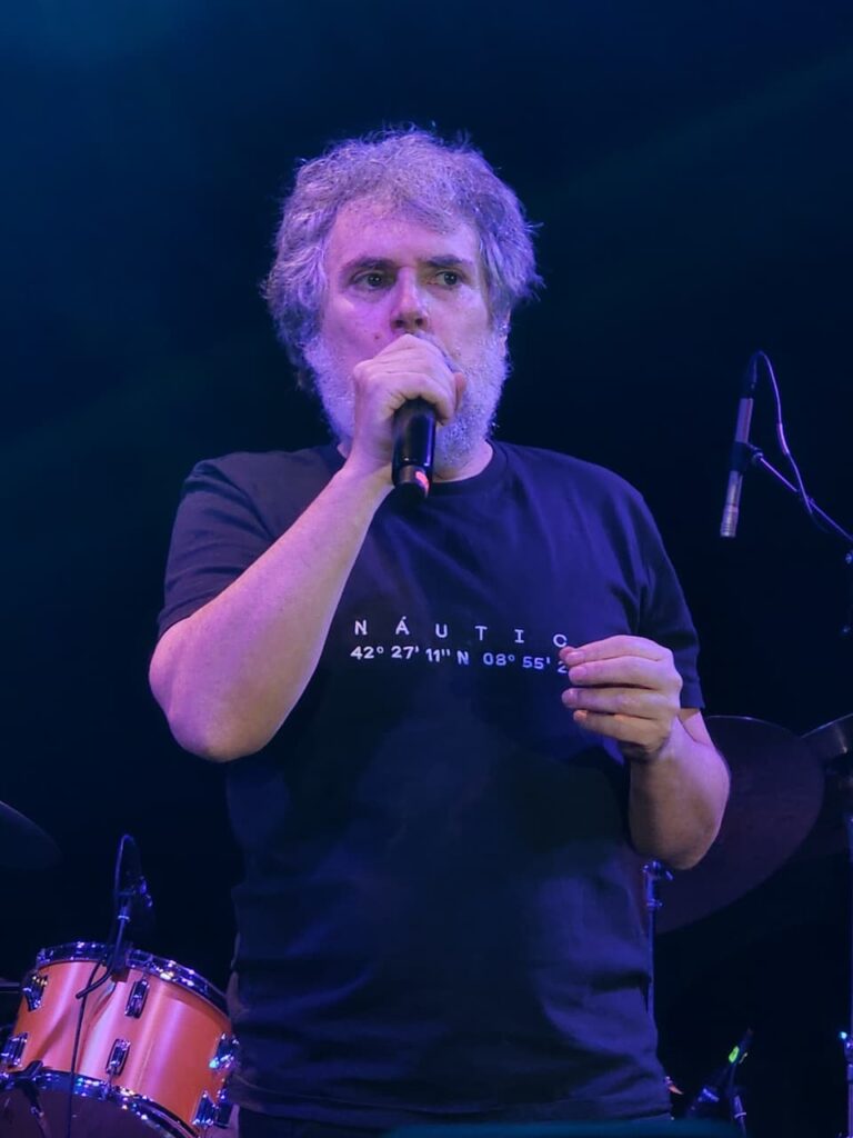 Iván Ferreiro en el Teatro Metropólitan