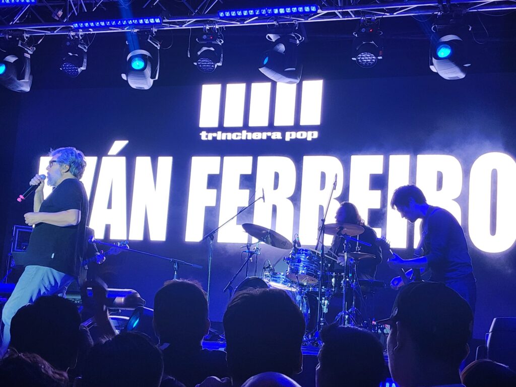 Iván Ferreiro en el Teatro Metropólitan